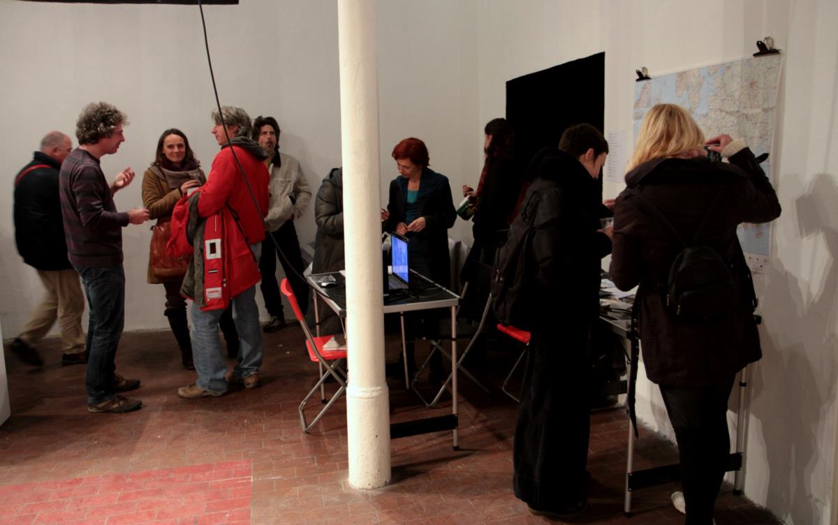 Vasja Nagy: Post/Art in a Suitcase