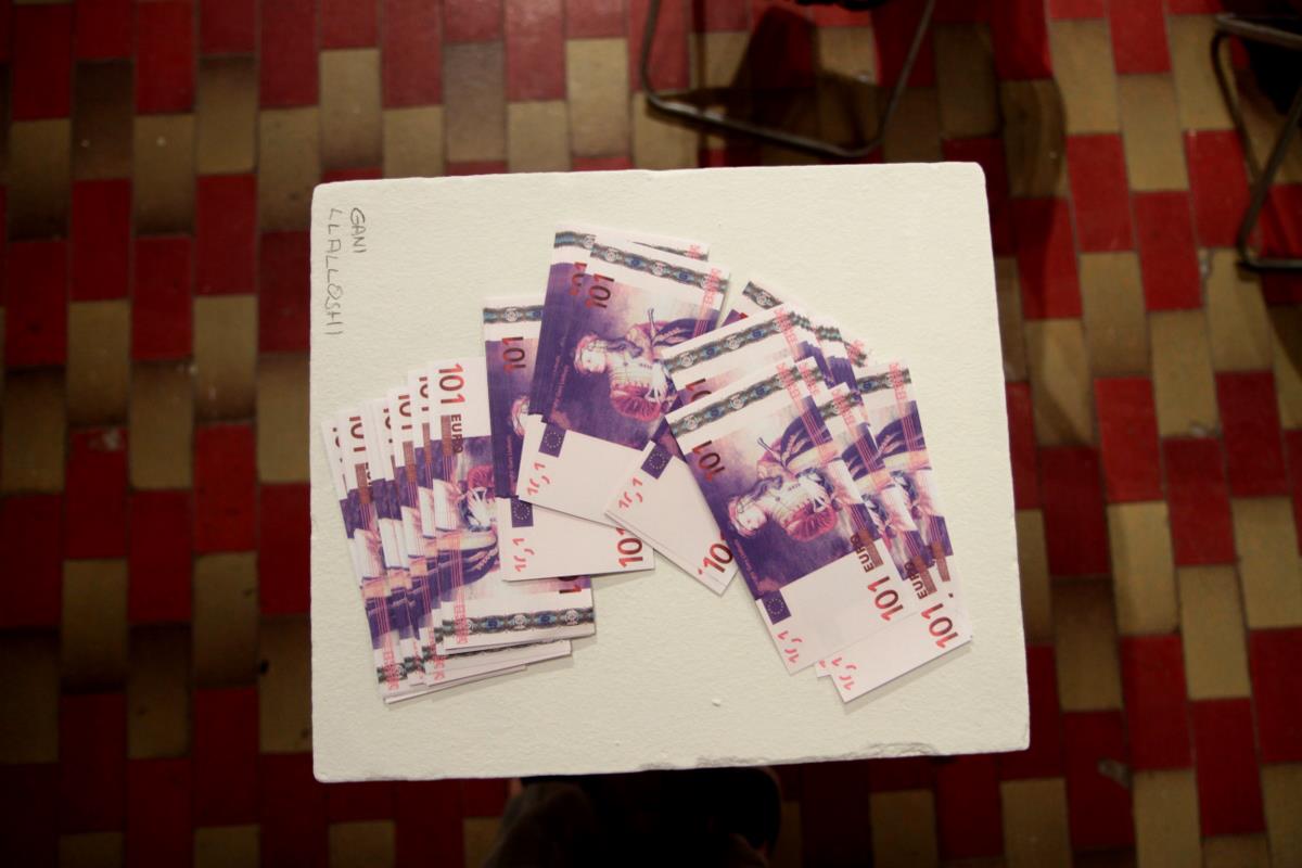 Vasja Nagy: Post/Art in a Suitcase
